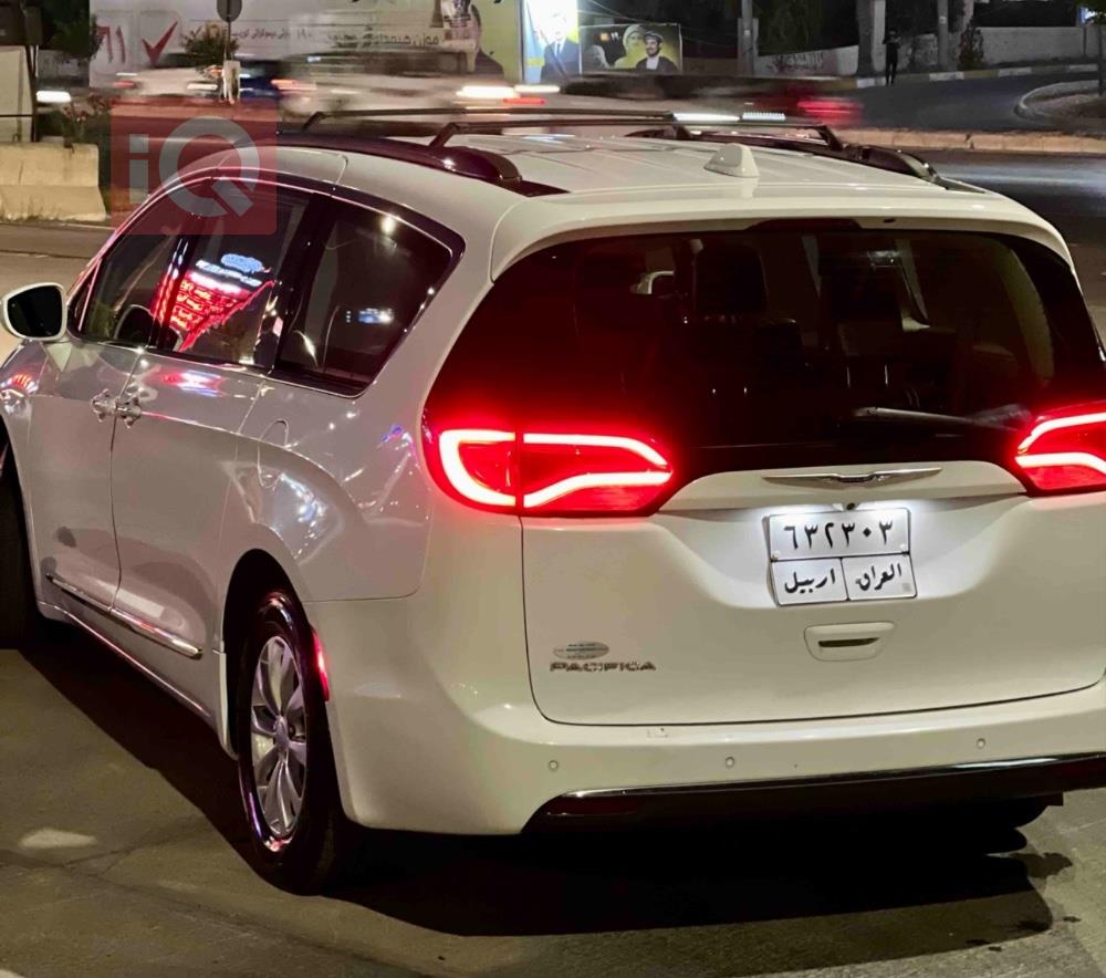 كرايسلر باسيفيكا